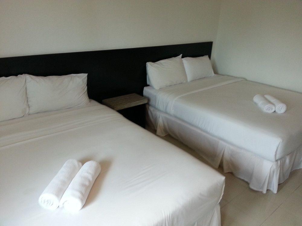 Riverra Inn Langkawi Куах Экстерьер фото
